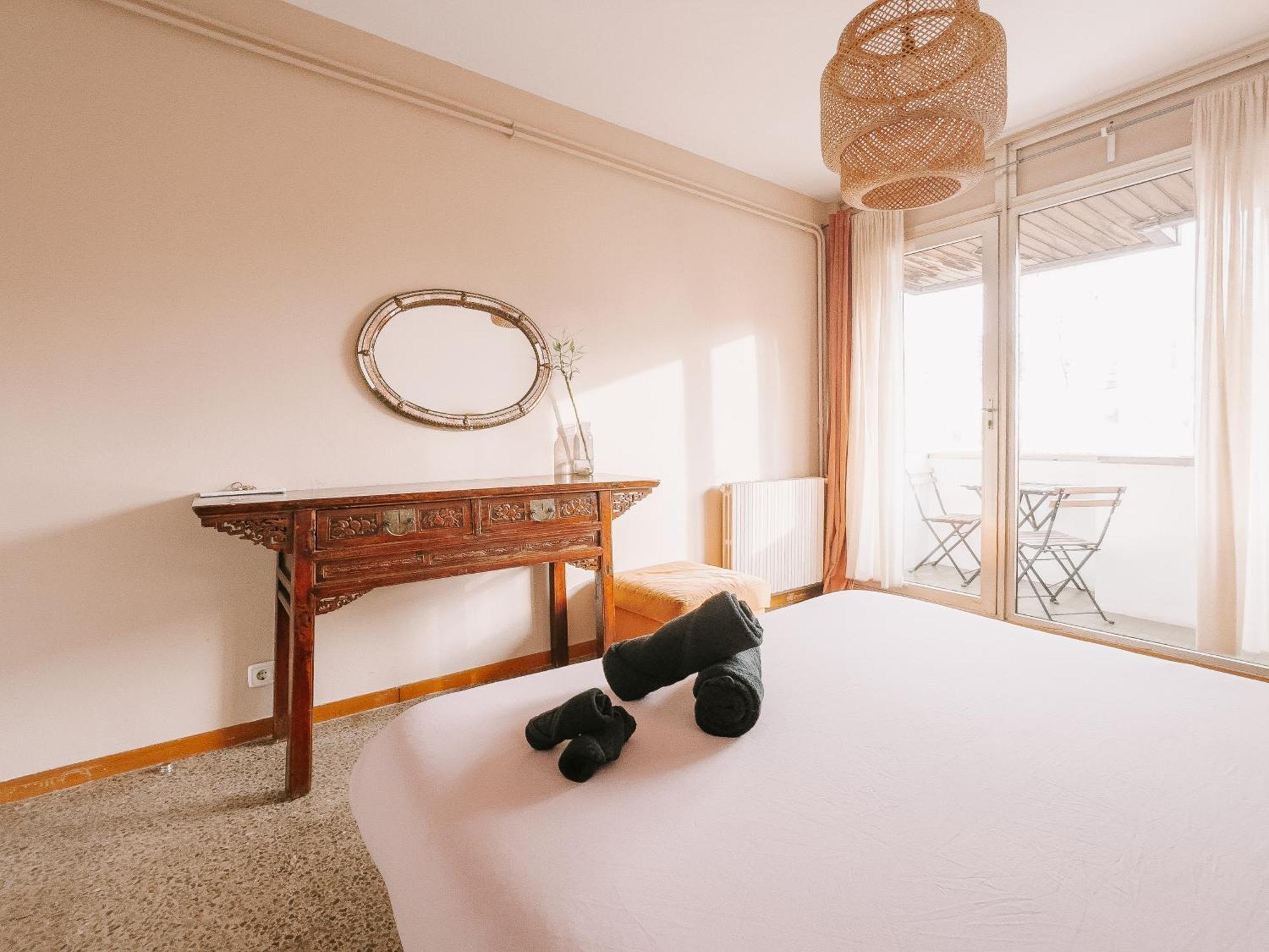 Lovely Rooms In Shared Apartment Gracia Neighborhood 바르셀로나 외부 사진