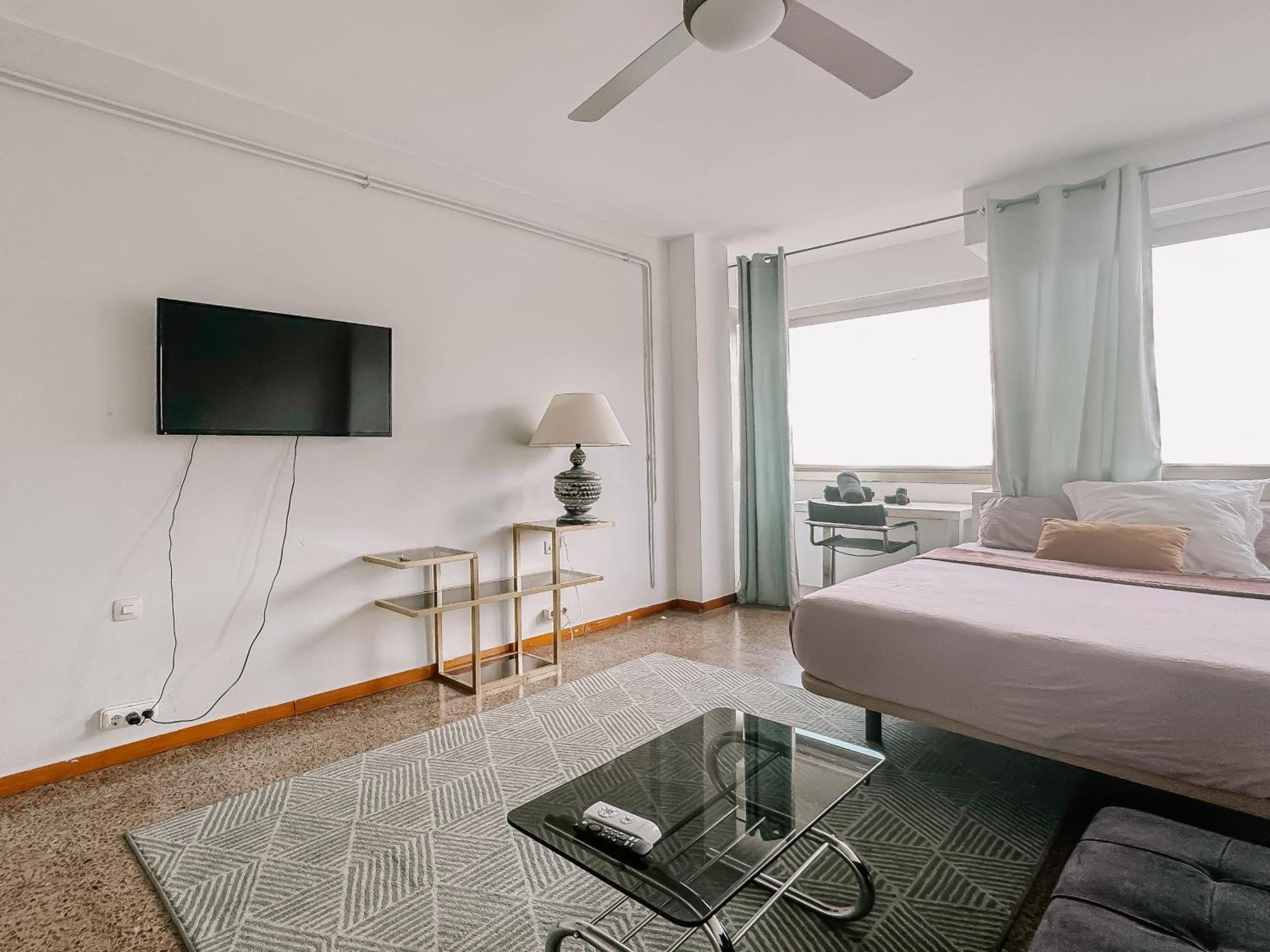 Lovely Rooms In Shared Apartment Gracia Neighborhood 바르셀로나 외부 사진