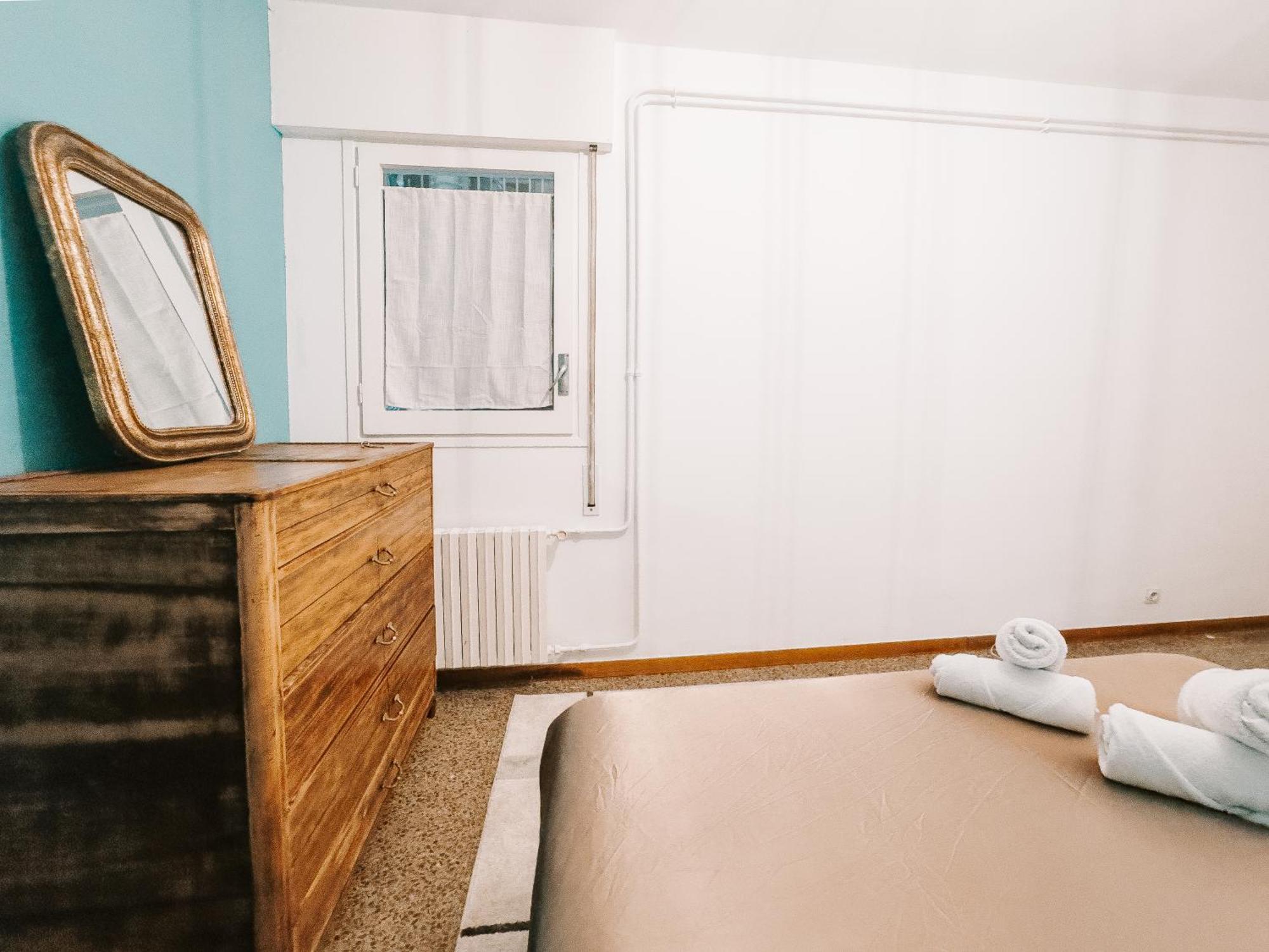 Lovely Rooms In Shared Apartment Gracia Neighborhood 바르셀로나 외부 사진