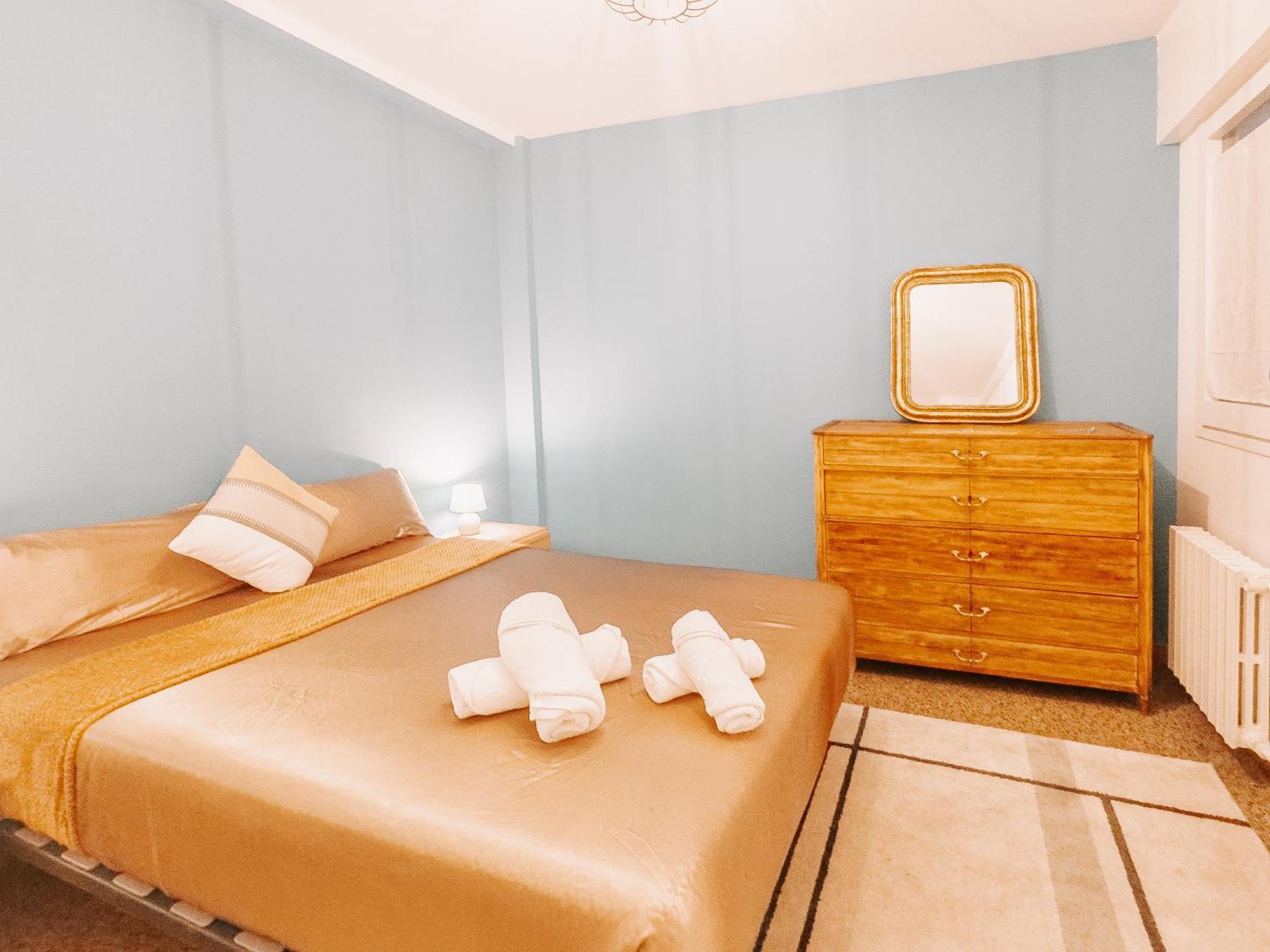 Lovely Rooms In Shared Apartment Gracia Neighborhood 바르셀로나 외부 사진